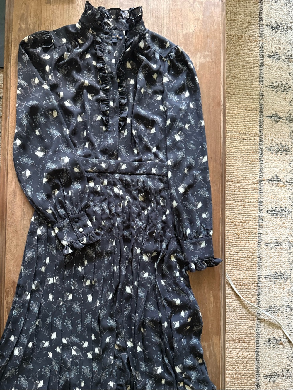 Brooks Brothers Long-Sleeve Black Floral Ruffle owl print Neck Dress. - Picture 8 of 14